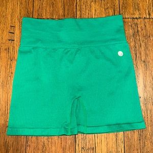 High waisted green shorts